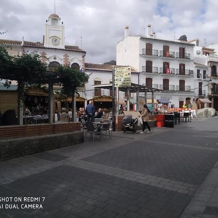 Alojamiento Alora Castillo Arabe Y Museo Kültér fotó
